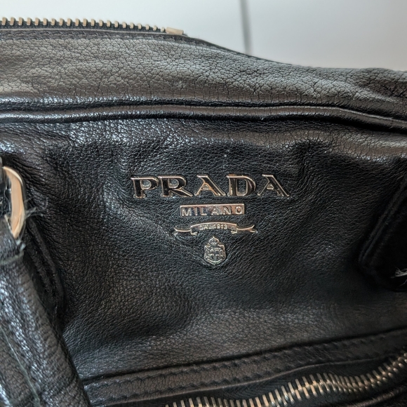 Prada Black Leather Shoulder Bag - Picture 6 of 8